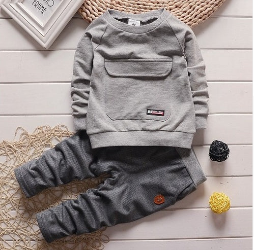 Tenue de Sport Bébé : Costume Douillet pour Garçons et Filles (0-3 Ans)